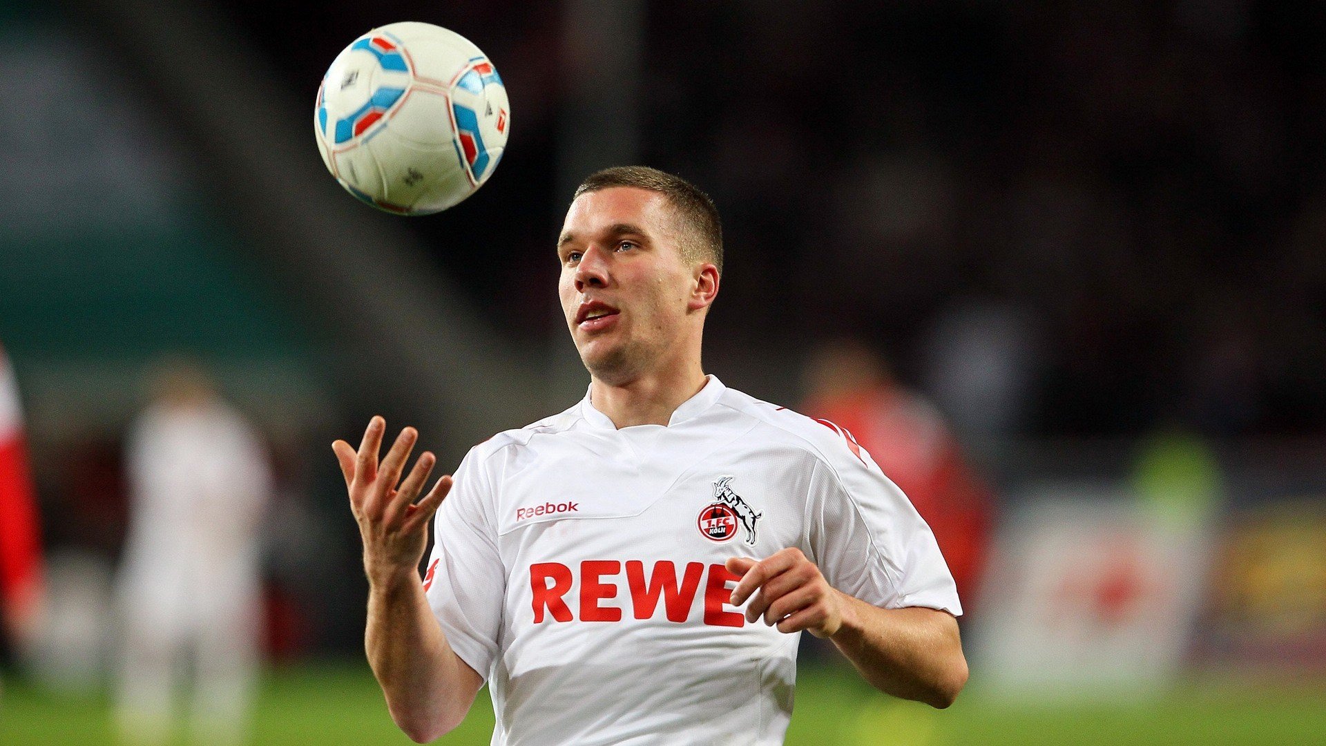 开云APP-西班牙举办“篮球无国界”欧洲训练营，促进篮球发展